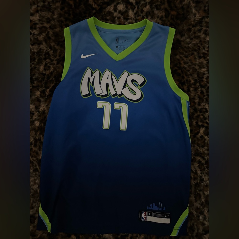 Nike Mavs Blue and Green Jersey